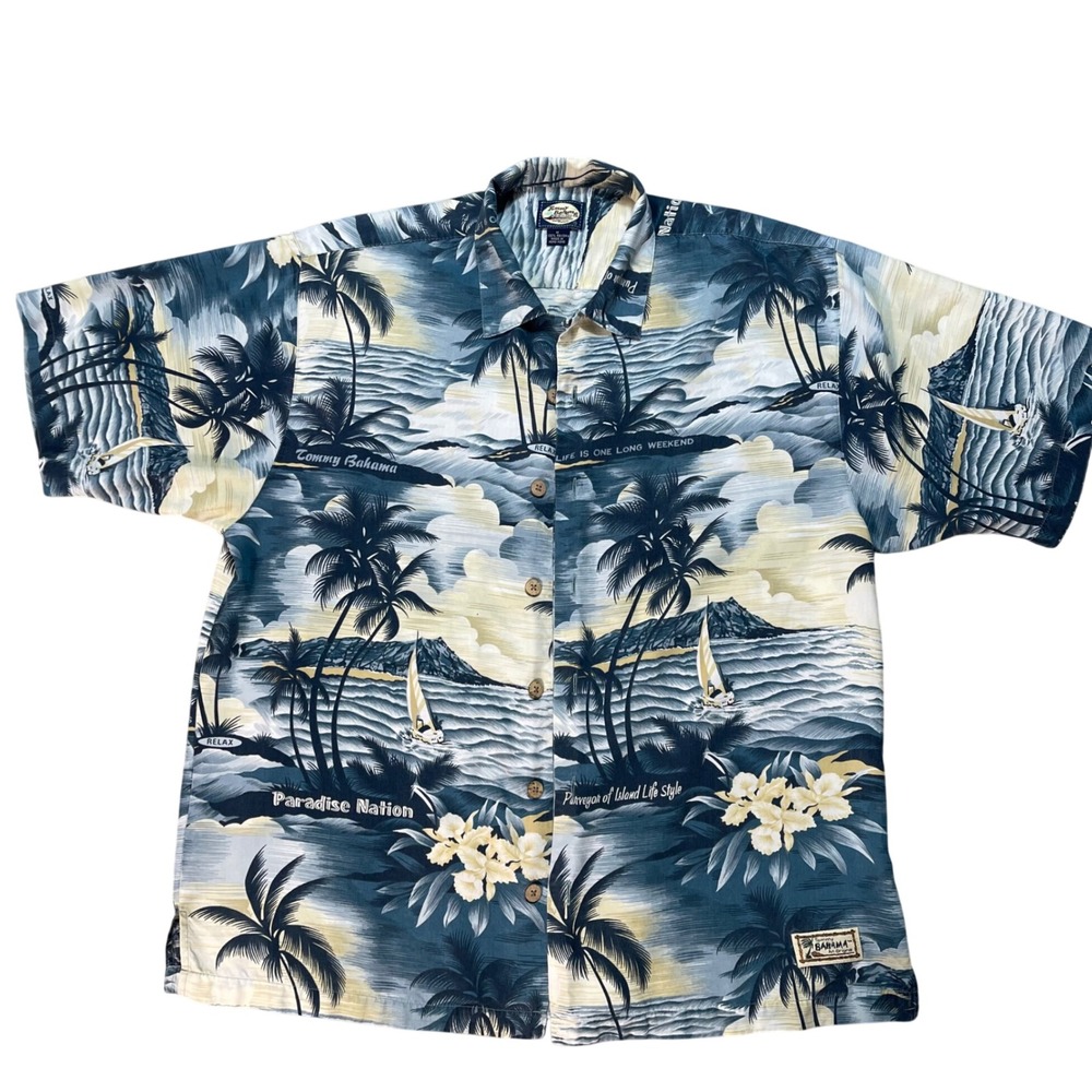 M Vintage 90's The Original Tommy Bahama Paradise Nation Hawaiian Rayon Shirt